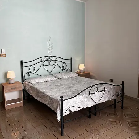 Guest house Maestrale Torre Suda